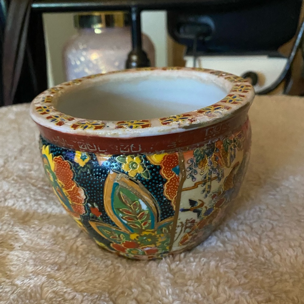 Mid Century Small Chinese, goldfish bowl/planter. Koi fish insde
